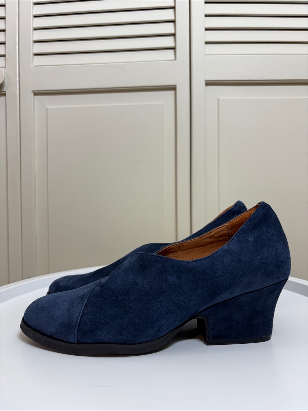 L'amour Des Pieds Women's Suede Block Heel Slip-On Jessica Pumps Size 8.5 M